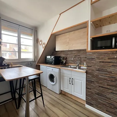 Le Marin Apartment Calais Exterior photo